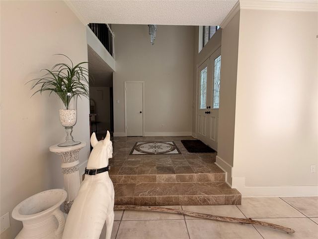 222 Pin Oak Drive, Baytown, TX 77520