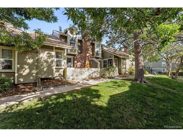 2011 S Helena St D, Aurora, CO 80013
