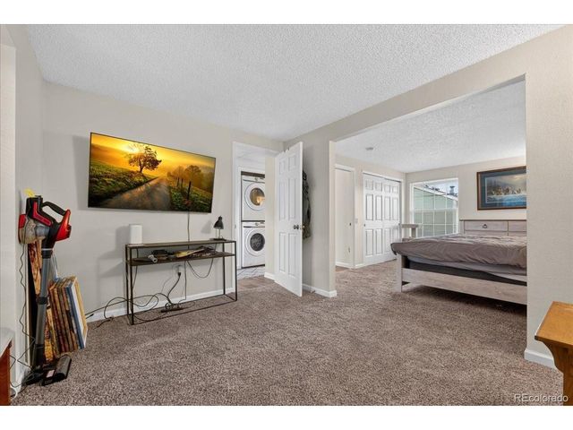 2011 S Helena St D, Aurora, CO 80013