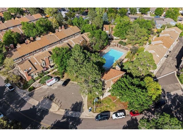 2011 S Helena St D, Aurora, CO 80013
