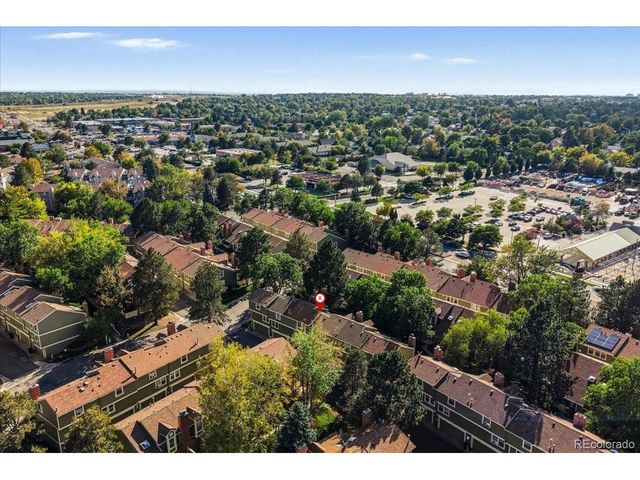 2011 S Helena St D, Aurora, CO 80013