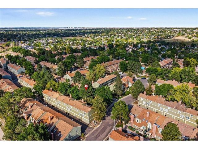 2011 S Helena St D, Aurora, CO 80013