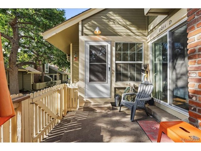 2011 S Helena St D, Aurora, CO 80013