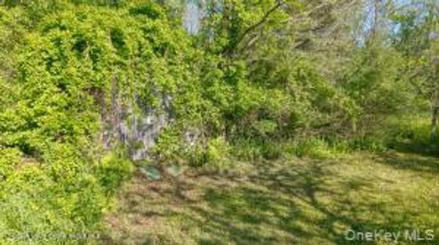 884 Camby Road, Millbrook, NY 12545