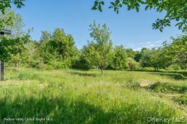 884 Camby Road, Millbrook, NY 12545