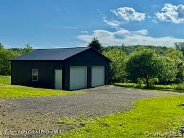 884 Camby Road, Millbrook, NY 12545