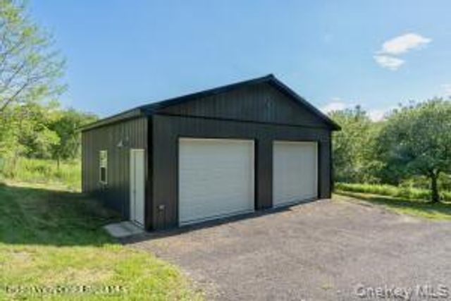 884 Camby Road, Millbrook, NY 12545