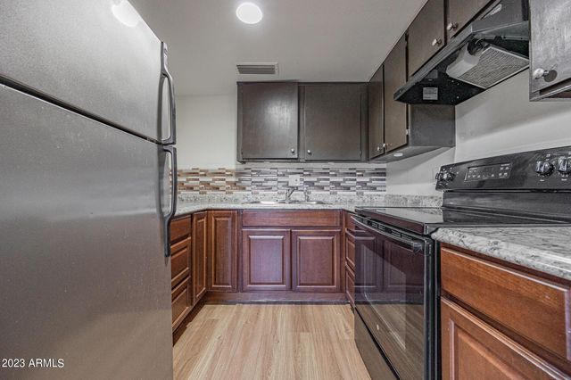 925 W PEORIA Avenue 29, Phoenix, AZ 85029