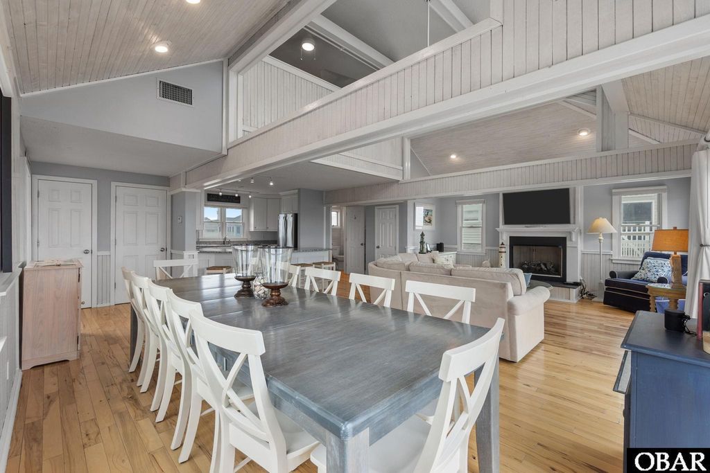 Image 9 of property listing at 701 Spinnaker Arch Lot #63, Corolla, NC 27927