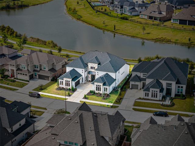 11011 Heartleaf Aster Way, Cypress, TX 77433