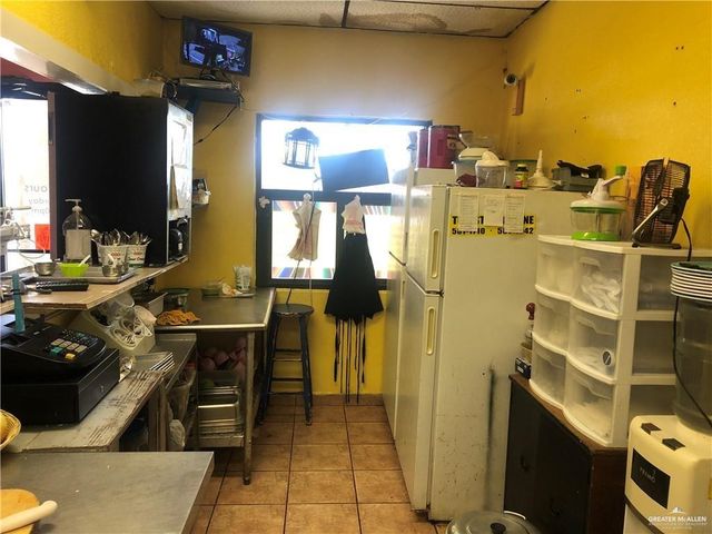 3302 E Main Avenue, Alton, TX 78573