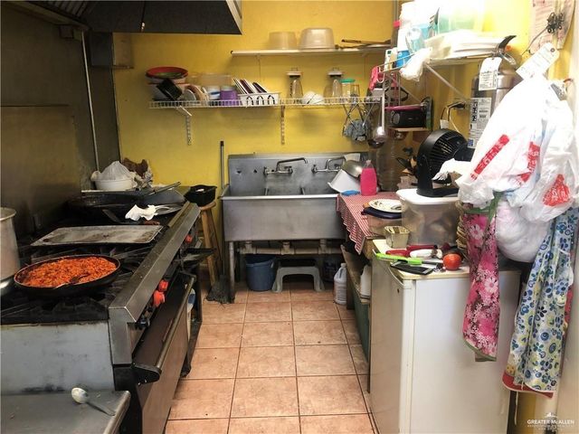 3302 E Main Avenue, Alton, TX 78573