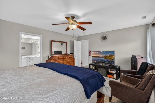 107 Brookhaven Drive, Richlands, NC 28574