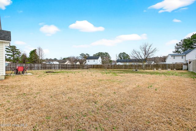 107 Brookhaven Drive, Richlands, NC 28574