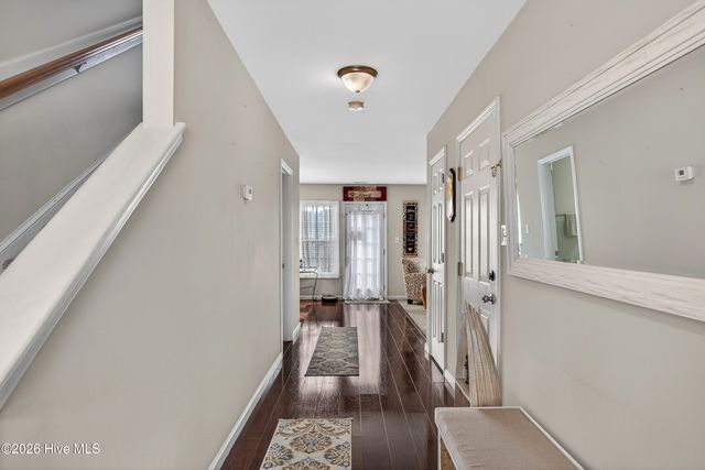 107 Brookhaven Drive, Richlands, NC 28574