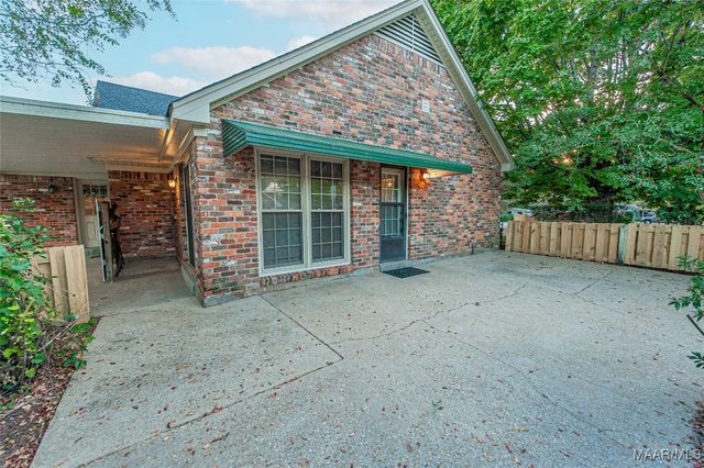 390 Dalraida Road, Montgomery, AL 36109