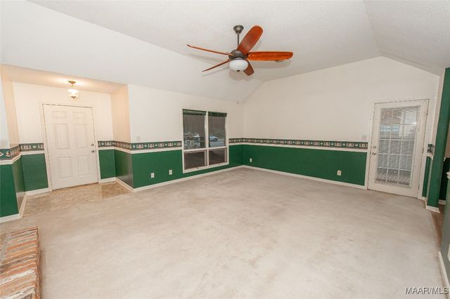 390 Dalraida Road, Montgomery, AL 36109