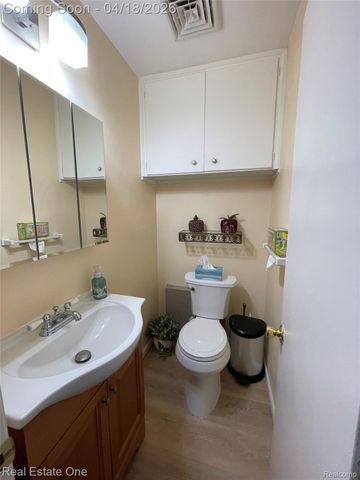 6321 Church Street, Independence Charter Township, MI 48346