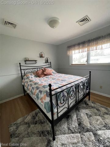 6321 Church Street, Independence Charter Township, MI 48346