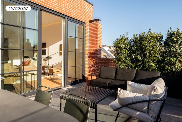 313 E 6TH Street PENTHOUSE, New York City, NY 10003