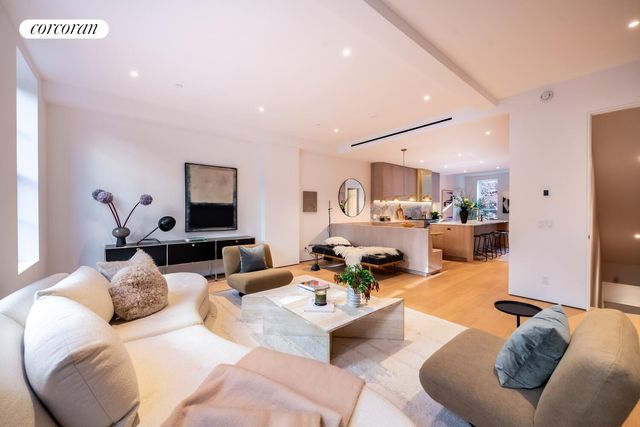 313 E 6TH Street PENTHOUSE, New York City, NY 10003