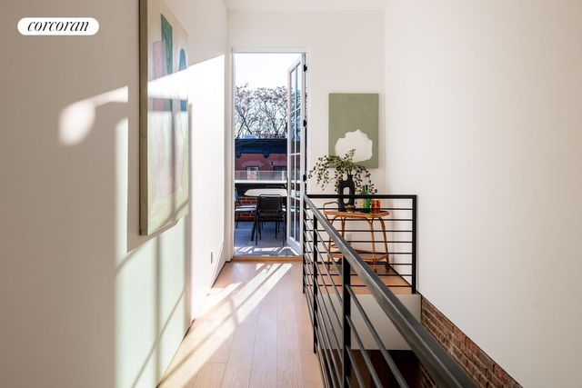 313 E 6TH Street PENTHOUSE, New York City, NY 10003