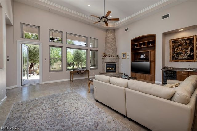 45 Avenida Sorrento, Henderson, NV 89011