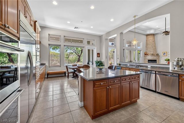 45 Avenida Sorrento, Henderson, NV 89011