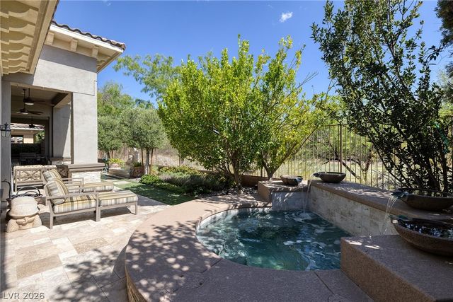 45 Avenida Sorrento, Henderson, NV 89011