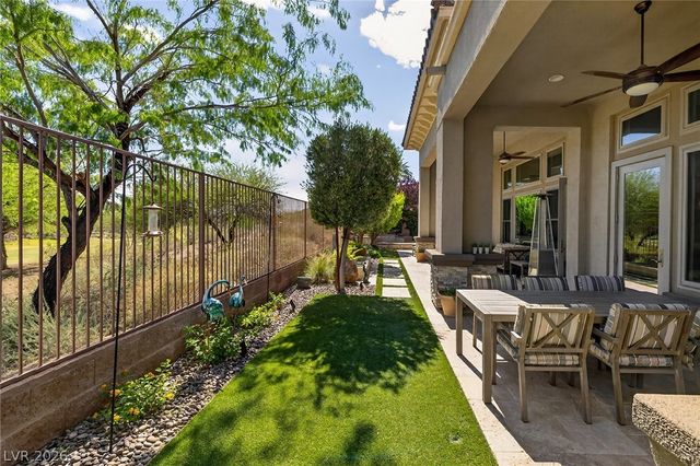 45 Avenida Sorrento, Henderson, NV 89011
