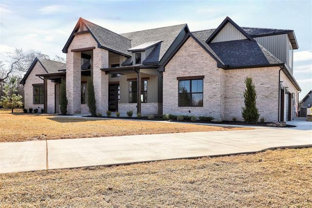 7901 Stagecoach Circle, Arcadia, OK 73007