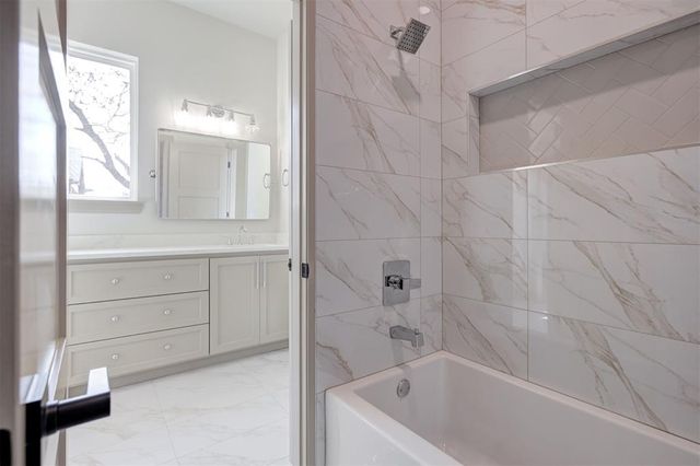 7901 Stagecoach Circle, Arcadia, OK 73007