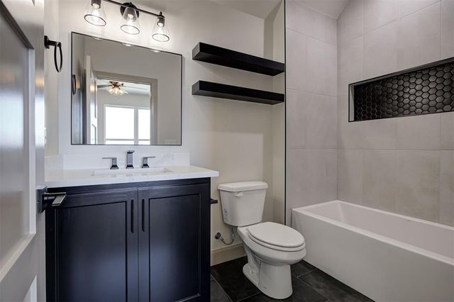 7901 Stagecoach Circle, Arcadia, OK 73007