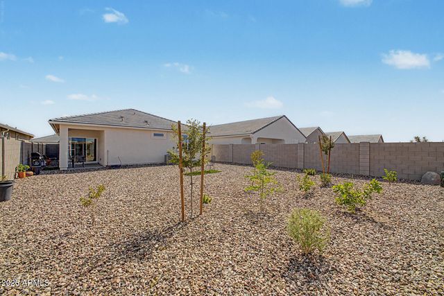 8484 W Clemente Way, Florence, AZ 85132