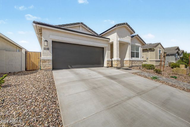 8484 W Clemente Way, Florence, AZ 85132