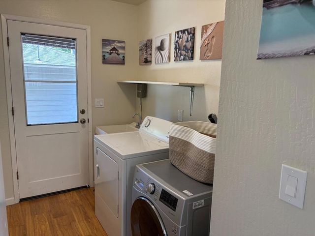 702 Beverly Avenue, Capitola, CA 95010