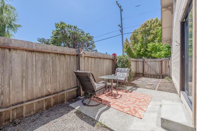 702 Beverly Avenue, Capitola, CA 95010