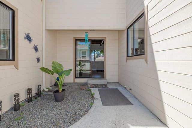 702 Beverly Avenue, Capitola, CA 95010