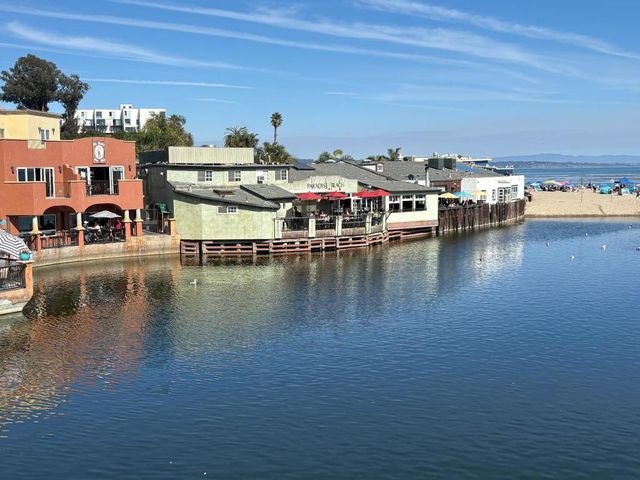 702 Beverly Avenue, Capitola, CA 95010