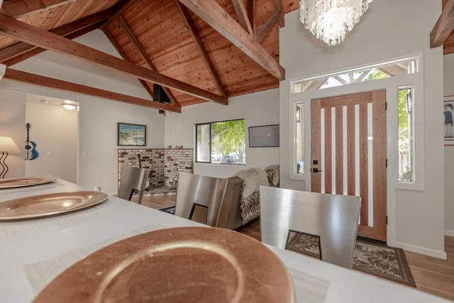 702 Beverly Avenue, Capitola, CA 95010