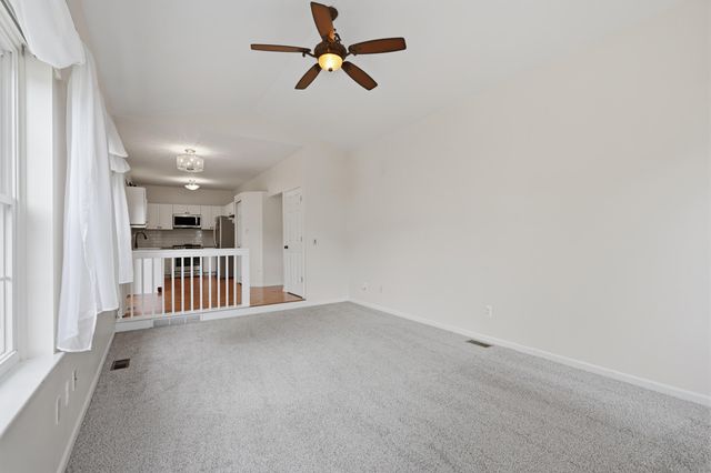 7075 St Andrews Drive, Ypsilanti, MI 48197