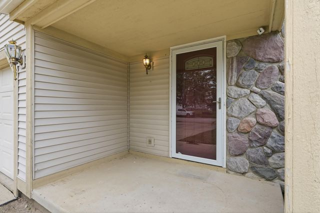 7075 St Andrews Drive, Ypsilanti, MI 48197