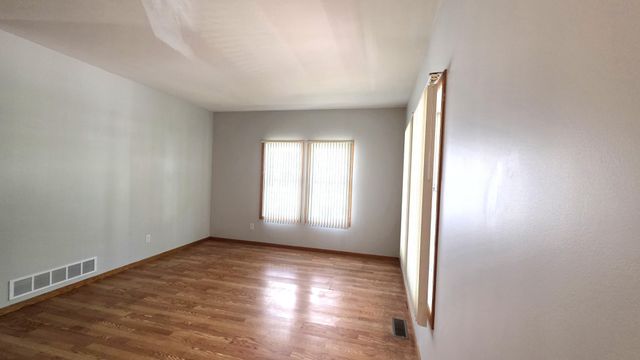 675 Otsego Street, Saint Paul, MN 55101