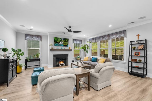 425 Galleron Court, Fountain Inn, SC 29644