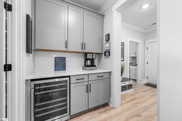 425 Galleron Court, Fountain Inn, SC 29644