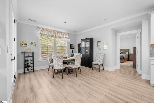425 Galleron Court, Fountain Inn, SC 29644