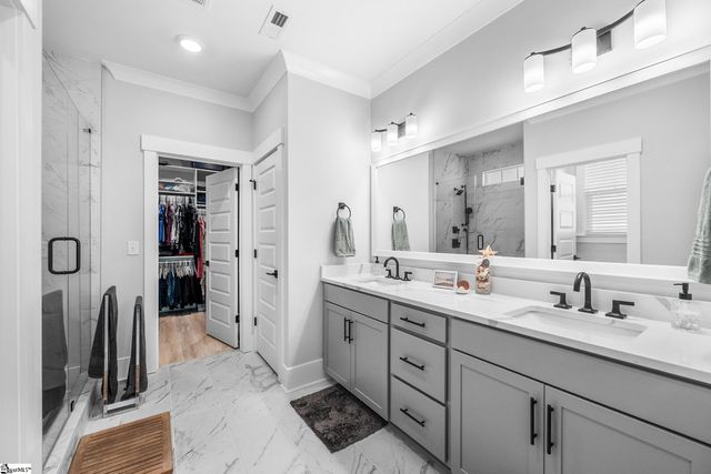 425 Galleron Court, Fountain Inn, SC 29644