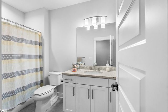 425 Galleron Court, Fountain Inn, SC 29644