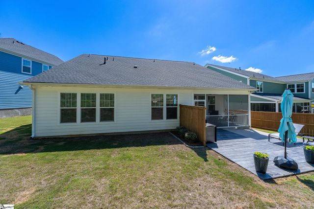 425 Galleron Court, Fountain Inn, SC 29644