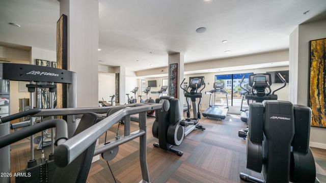 2511 W QUEEN CREEK Road 303, Chandler, AZ 85248